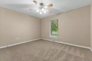 8361 S 44th St, Franklin, WI 53132 - Photo 35