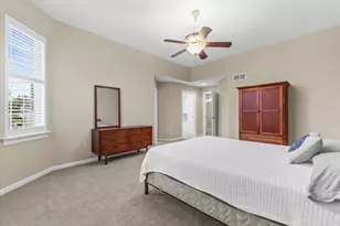 8361 S 44th St, Franklin, WI 53132 - Photo 31