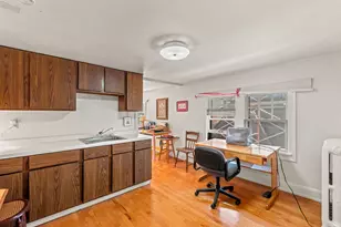 2841 N Lake Dr, Milwaukee, WI 53211 - Photo 43