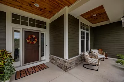 S84W33185  Brown Bear Ln, Mukwonago, WI 53149 - Photo 7