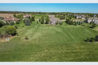 S84W33185  Brown Bear Ln, Mukwonago, WI 53149 - Photo 75