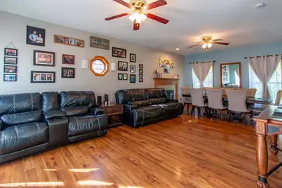 1240 N Water St, Watertown, WI 53098 - Photo 9