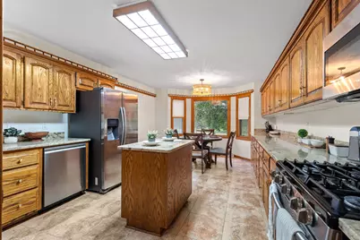 4110 W Carpenter Ave, Greenfield, WI 53221 - Photo 15