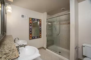 2630 N 88th St, Wauwatosa, WI 53226 - Photo 25