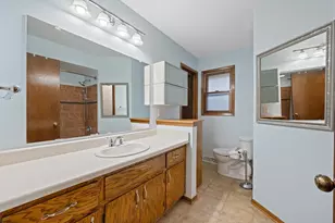 9322 W Cold Spring Rd, Greenfield, WI 53228 - Photo 15