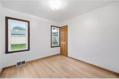 3171 S 48th St, Milwaukee, WI 53219 - Photo 19
