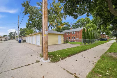 3171 S 48th St, Milwaukee, WI 53219 - Photo 29