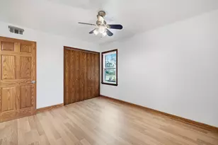 3171 S 48th St, Milwaukee, WI 53219 - Photo 17