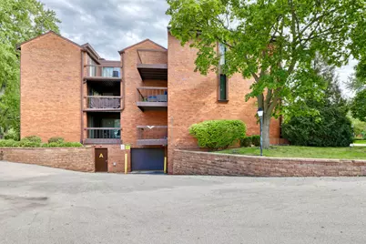 5200 S Tuckaway Blvd #224, Greenfield, WI 53221 - Photo 37