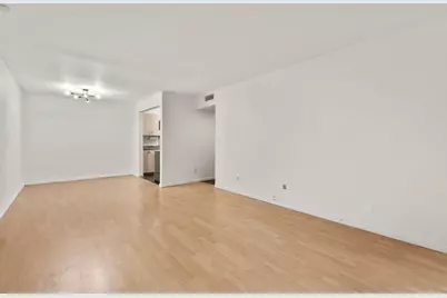 5200 S Tuckaway Blvd #224, Greenfield, WI 53221 - Photo 17