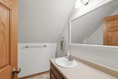 717  Madison Ave, Howards Grove, WI 53083 - Photo 19