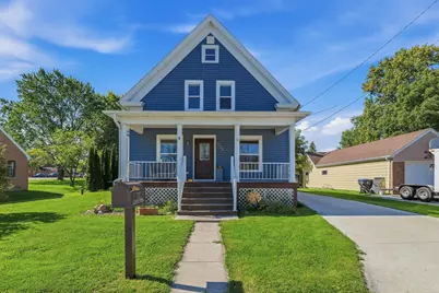 717  Madison Ave, Howards Grove, WI 53083 - Photo 1