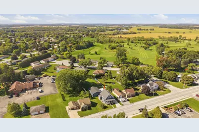717  Madison Ave, Howards Grove, WI 53083 - Photo 35