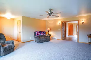 11541 Monteville Ct, Trempealeau, WI 54661 - Photo 5
