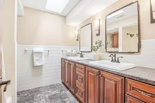 8480 W Edgerton Ave, Greendale, WI 53129 - Photo 53