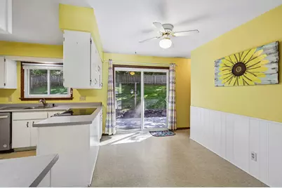 724  Cloute St, Fort Atkinson, WI 53538 - Photo 15