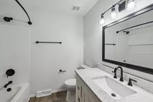 724 Cloute St, Fort Atkinson, WI 53538 - Photo 25