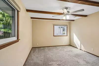 724  Cloute St, Fort Atkinson, WI 53538 - Photo 17