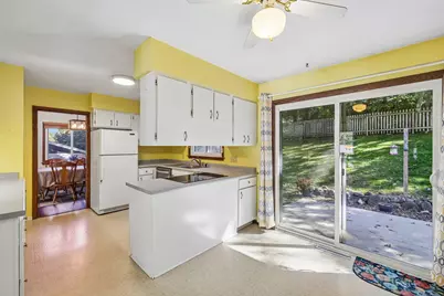 724  Cloute St, Fort Atkinson, WI 53538 - Photo 13