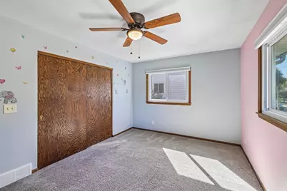 724  Cloute St, Fort Atkinson, WI 53538 - Photo 21
