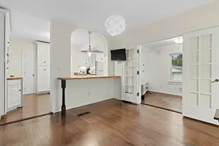 8419 Stickney Ave, Wauwatosa, WI 53226 - Photo 9