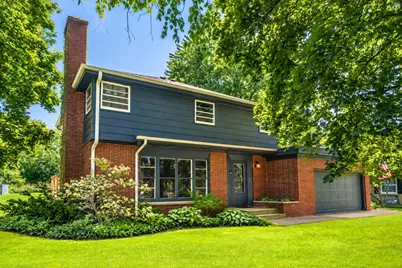 7414 N Crossway Rd, Fox Point, WI 53217 - Photo 21