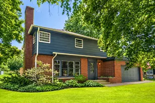 7414 N Crossway Rd, Fox Point, WI 53217 - Photo 21