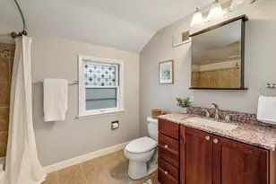 7414 N Crossway Rd, Fox Point, WI 53217 - Photo 17