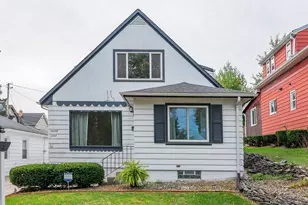 7519 W Clarke St, Wauwatosa, WI 53213 - Photo 43