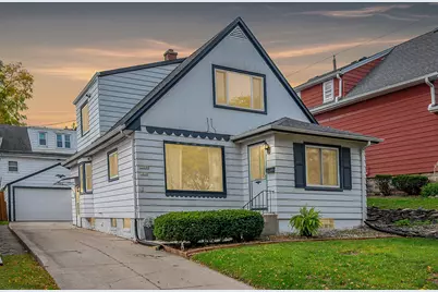7519 W Clarke St, Wauwatosa, WI 53213 - Photo 1