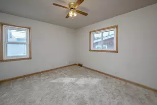 7519 W Clarke St, Wauwatosa, WI 53213 - Photo 25