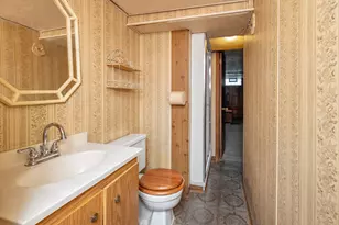 7519 W Clarke St, Wauwatosa, WI 53213 - Photo 31