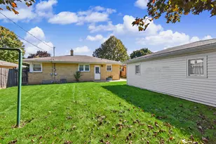 3642 Charles St, Racine, WI 53402 - Photo 25