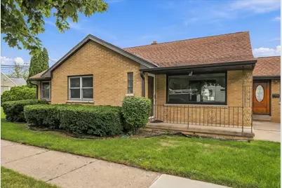 4432 W Howard Ave, Milwaukee, WI 53220 - Photo 1