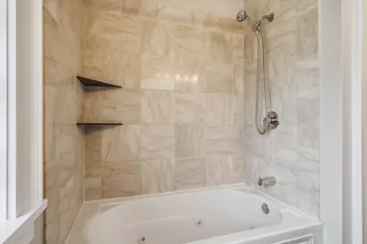 4432 W Howard Ave, Milwaukee, WI 53220 - Photo 15