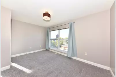 1920 N Farwell Ave #410, Milwaukee, WI 53202 - Photo 21