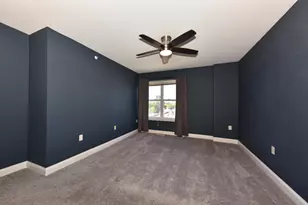 1920 N Farwell Ave, Milwaukee, WI 53202 - Photo 27
