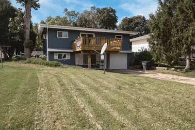 257 S Cottage St, Whitewater, WI 53190 - Photo 3