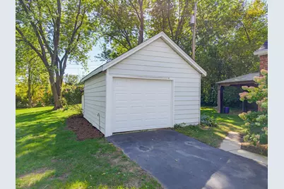 S64W19049  School Dr, Muskego, WI 53150 - Photo 33