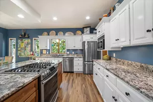 7125 Deerpath Ln, Racine, WI 53185 - Photo 15