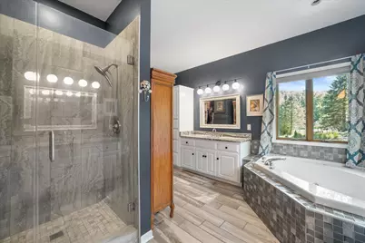 7125  Deerpath Ln, Racine, WI 53185 - Photo 53