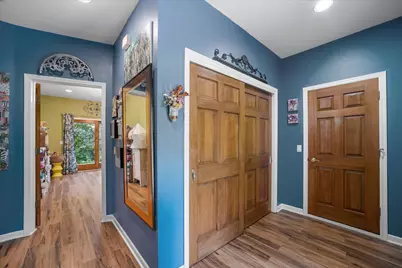 7125  Deerpath Ln, Racine, WI 53185 - Photo 7