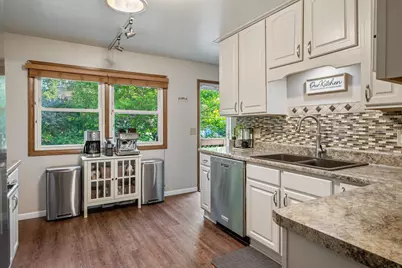 3315  26th St, La Crosse, WI 54601 - Photo 7