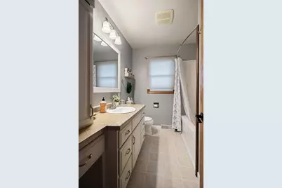 3315  26th St, La Crosse, WI 54601 - Photo 9