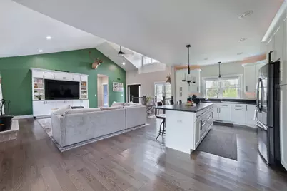 8987  371st Ave, Randall, WI 53181 - Photo 5