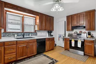 1518 N 9th St, Sheboygan, WI 53081 - Photo 9