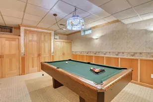 10929 W Hope Ave, Wauwatosa, WI 53222 - Photo 15