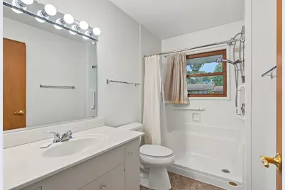 1241  Shorewood Dr, Shelby, WI 54601 - Photo 27