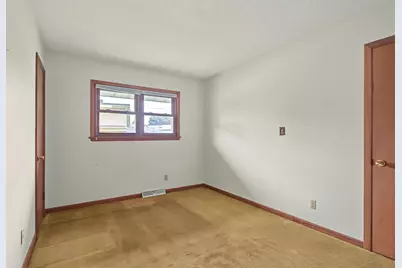 1241  Shorewood Dr, Shelby, WI 54601 - Photo 29