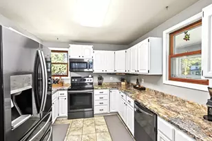 528 S Franklin St, Whitewater, WI 53190 - Photo 11